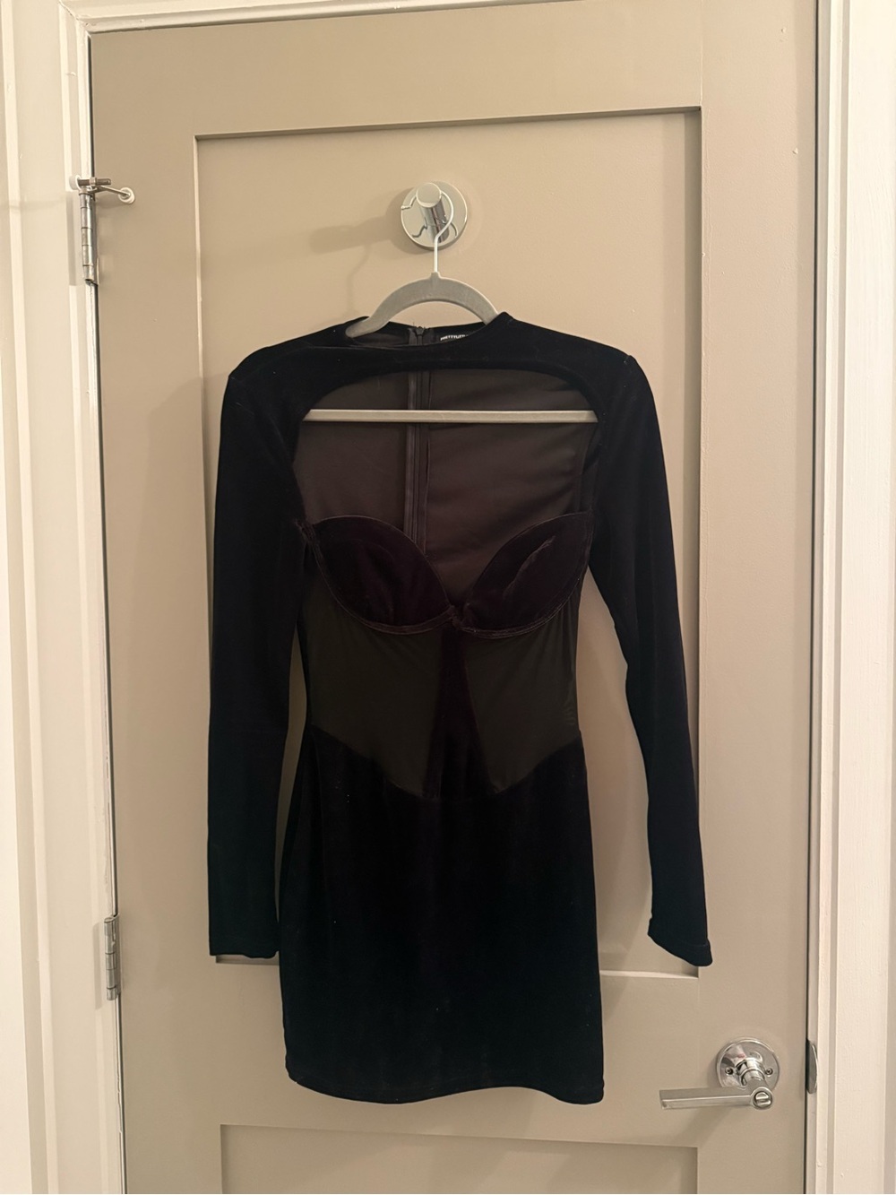 PrettyLittleThing Black Long Sleeve Velvet & Mesh Bodycon Dress